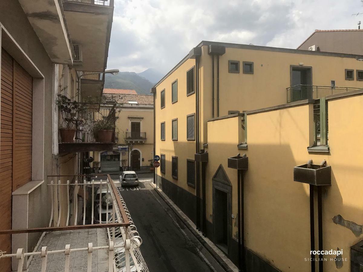 Casa Rocca D'Api Villa Zafferana Etnea Exterior foto